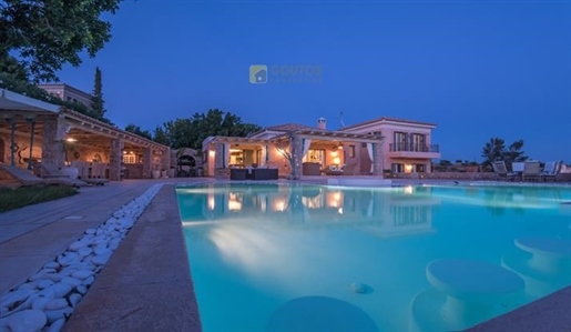 (De vânzare) Vilă rezidențială || Argolida/Kranidi - 400 mp, 5 dormitoare, 1.500.000€