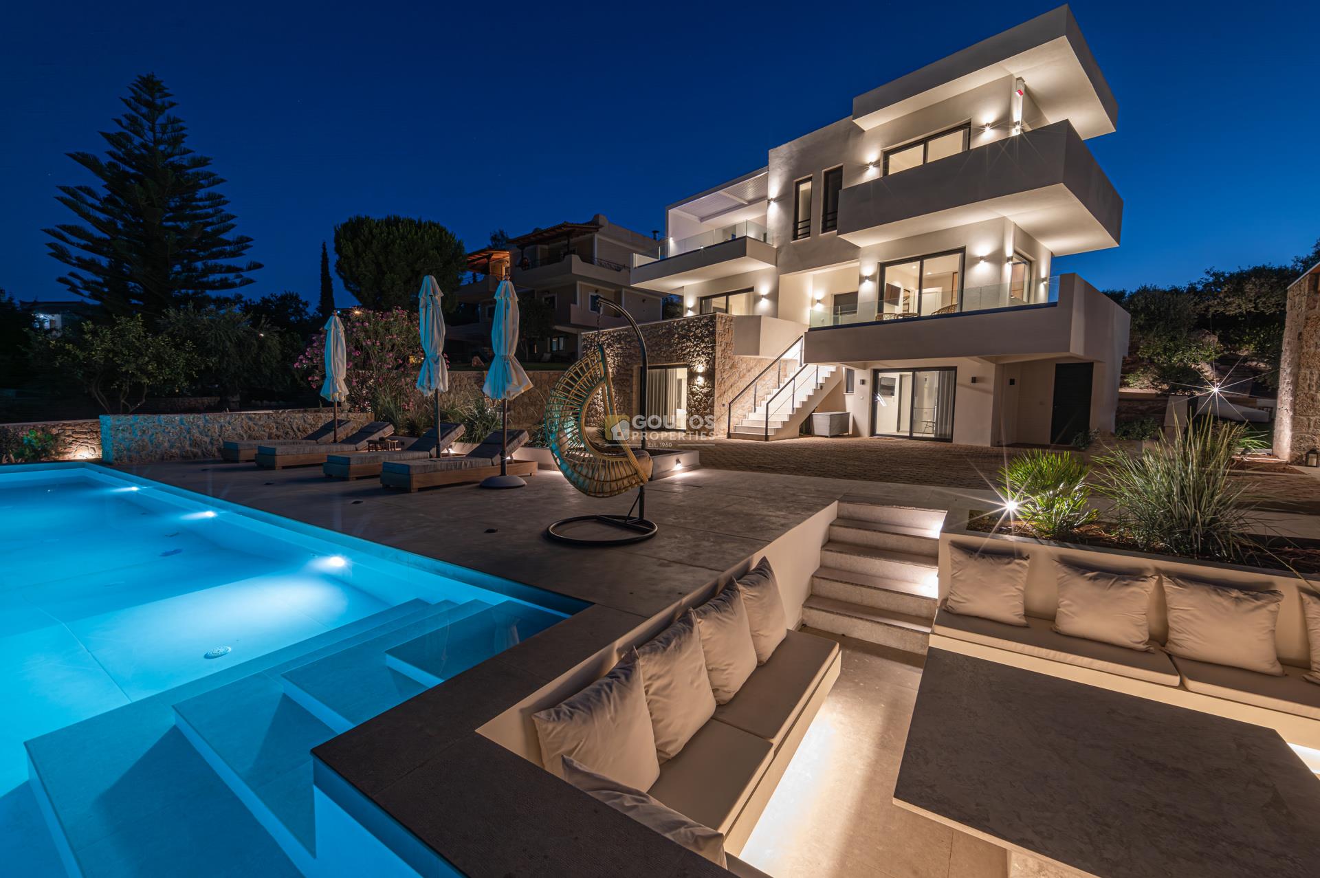1447968 - Villa zum Verkauf in Petrothalassa, 250 m², €1,200,000