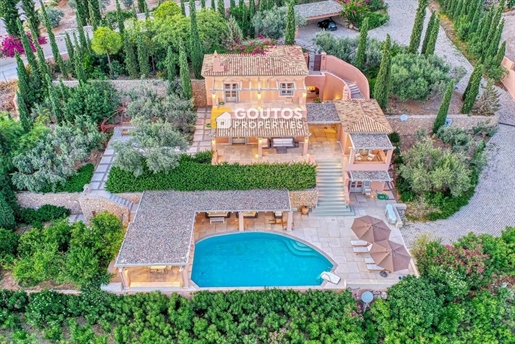 484690 - Villa For sale, Kranidi, 280 sq.m., €2.500.000