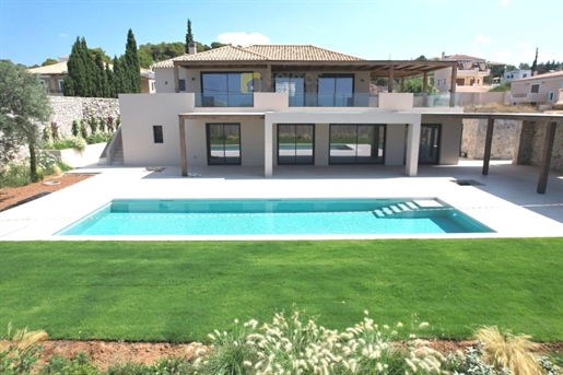 (A vendre) Villa résidentielle || Argolida Prefecture/Kranidi - 350 m², 5 chambres, 1.450.000€