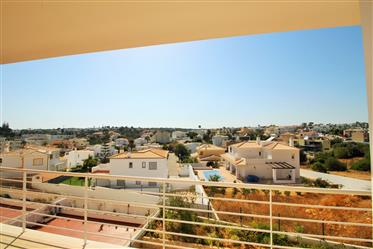 Magnificent 3 bedroom apartment in a new building with swimming pool, 5 minutes walk to the beach