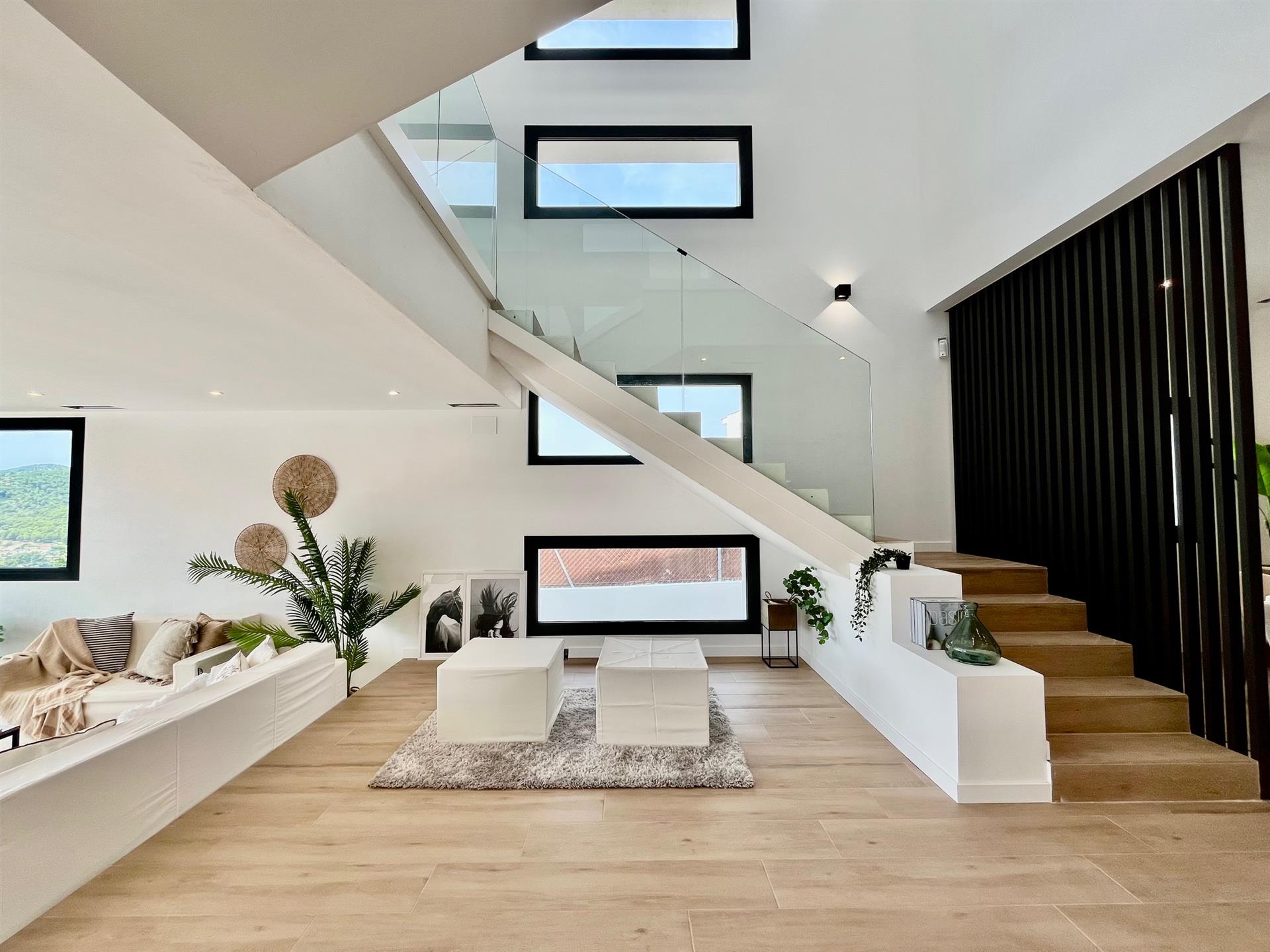Amazing newly built villa with views of the Garraf Natural Park!