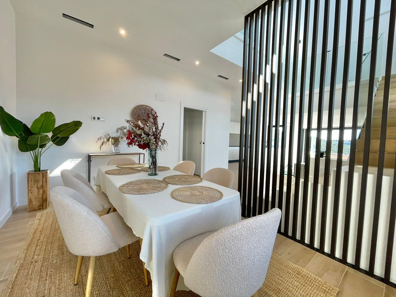 Amazing newly built villa with views of the Garraf Natural Park!