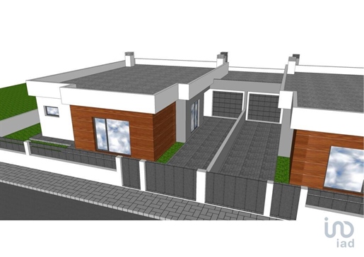 Home / Villa met 3 Kamers in Setúbal met 157,00 m²