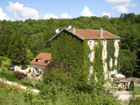 Domaine with Romantic Watermill and Guest House 