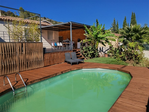 Te koop Prachtige villa met zwembad in Aumelas