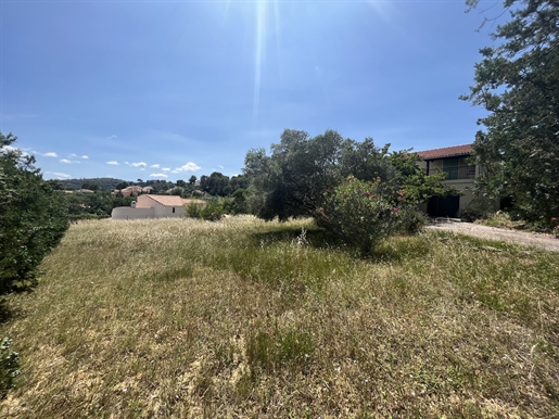 Land of 433m2 serviced in Clermont-L'Hérault