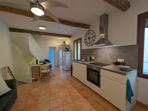 Te koop - Cazouls les Béziers- Dorpshuis t5 van ongeveer 75 m2 met garage + verbouwde zolder