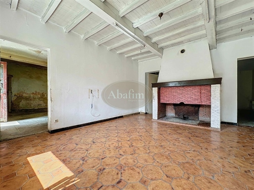 Casa de campo, dependencias, gran parcela