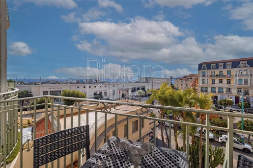 Menton: Luxurious 3-bedroom apartment, sea view, 100 m from the beach