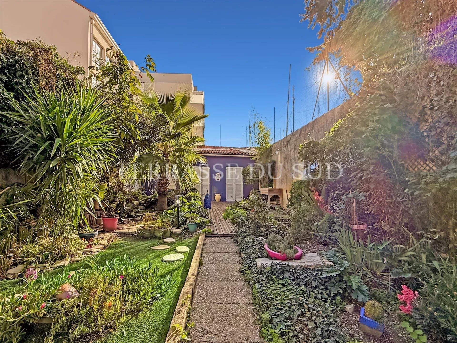 Maison à vendre, 131m², Marseille 5ème