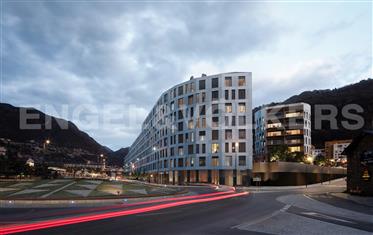 Ideal location, in the most centric part of the Principality of Andorra. It offers the possibility t