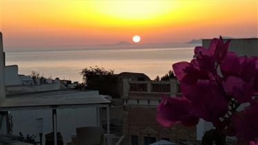 Property In The Heart Of Oia - A Real Opportunity