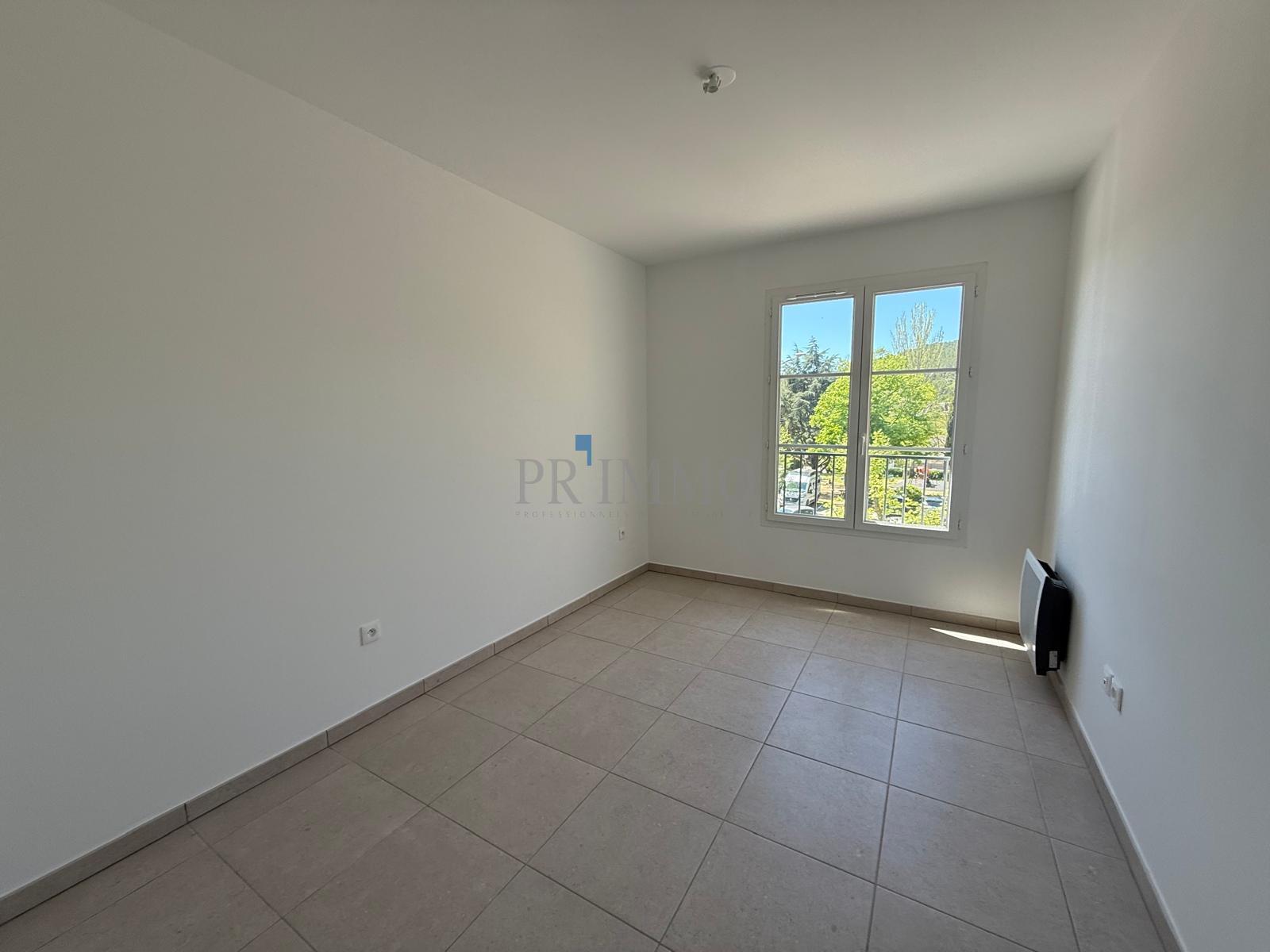 In Taradeau, new apartment for sale by Rêve de Sud