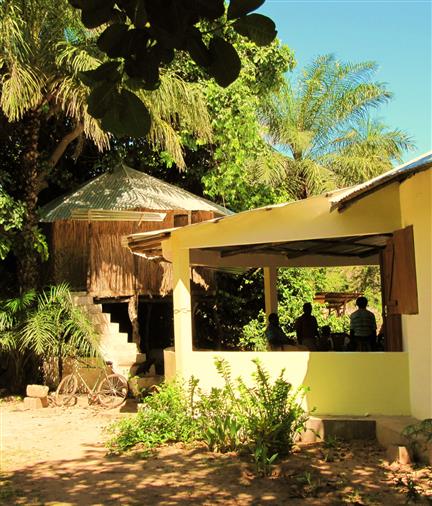 Till salu: vackra ursprungliga diola House i Abene/Senegal