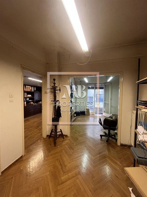 (Na sprzedaż) Apartament mieszkalny || Athens Center/Ateny - 68 mkw, 2 sypialnie, 100.000€