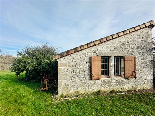Stone house near Penne d'Agenais