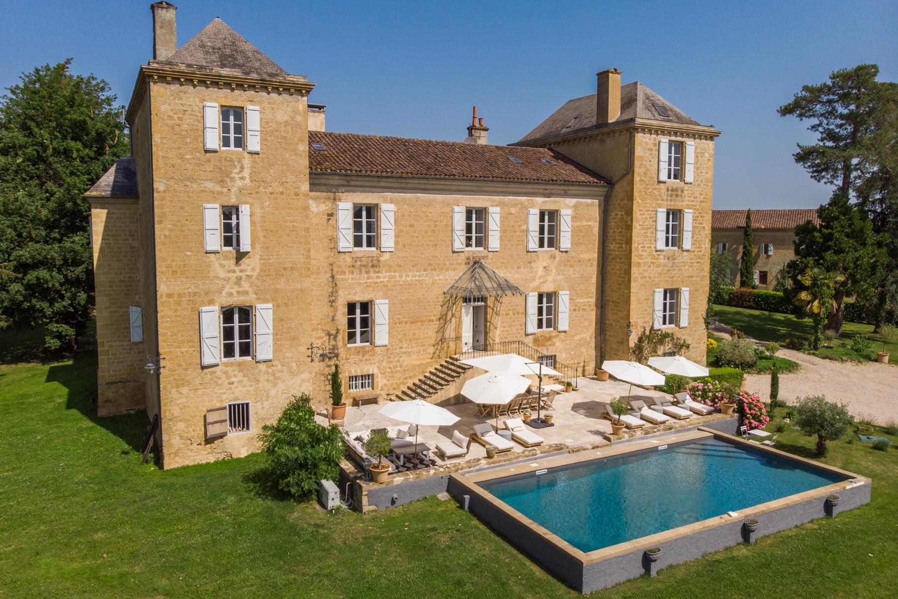 Enchanting Chateau In The Heart Of Gascony