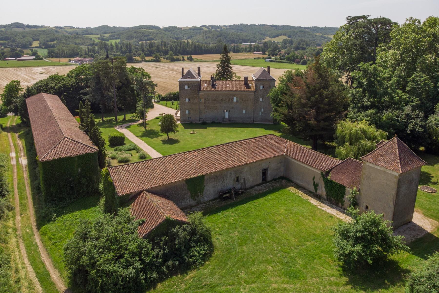 Enchanting Chateau In The Heart Of Gascony