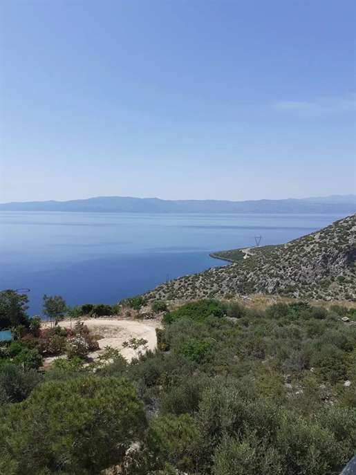 Sea view house 267sqm in Akti Nireos (Evia island)
