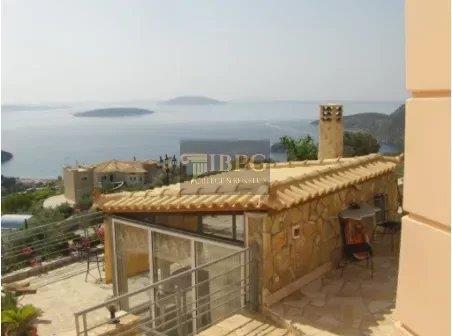 High Standard Villa For Sale Argolida Close To Nafplio , 340 sqm excellent Villa in garden of 4050 s