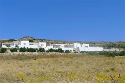 Luxury Villas in Paros Aspra Spitia Paros. Beautiful Cycladic residential complex located in the sou