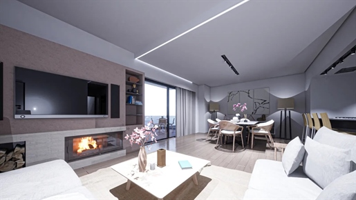 Appartement Penthouse Résidentiel de Luxe de 127,40 m² à Marousi avec un usage exclusif de 77,90 m²