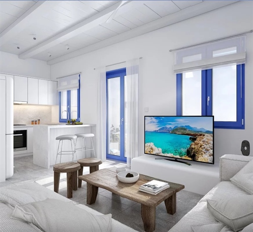 Maisonnette sur trois niveaux à Paros, 157 m².