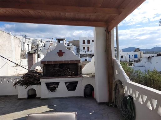 House with 2 Apartments in Skyros 130 sq.m.