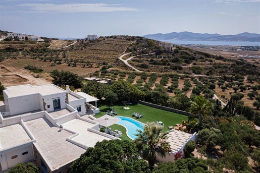 Indrukwekkende luxe villa in Paros.