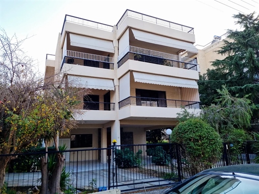 Apartment in Glyfada 180 sq.m. 5 minutes from the sea