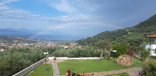 Detached house in Ano Akrata with spectacular views