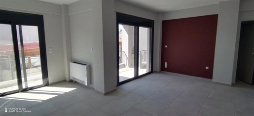 Appartement nouvellement construit 88m². À Rotika Patras