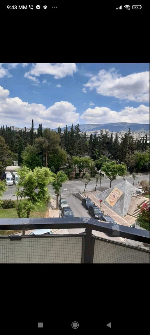 Mets area of ​​the 1st cemetery of Athens, in a park, sale of a corner apartment of 99m2 with a view