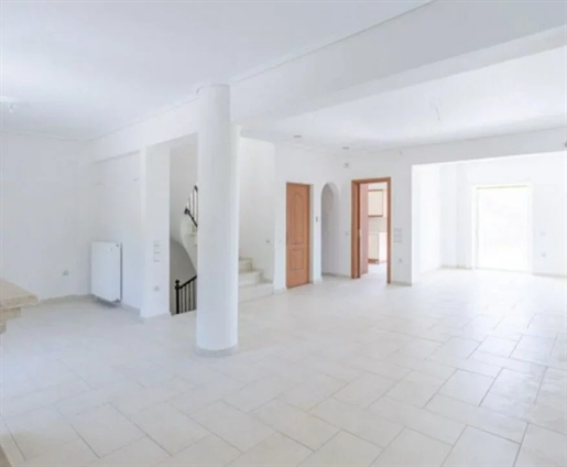 Neoclassical, Newly built house for Sale in Penteli.
