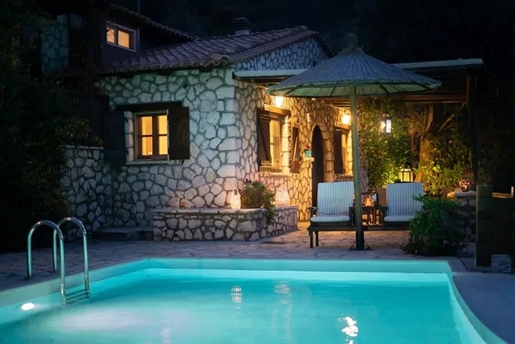 Villa with Swimming Pool for sale in Lefkada, Greece