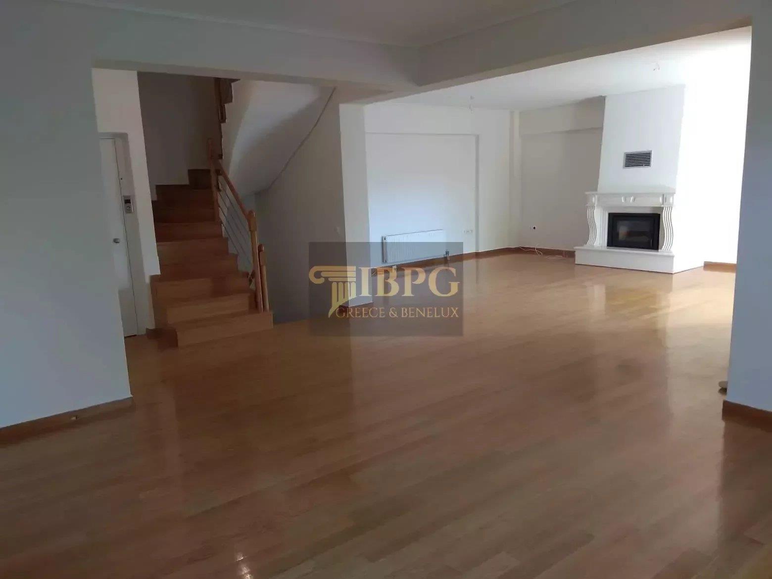 Maisonette, 300 sq.m. Nea Kifisia, Kifisia, Athens