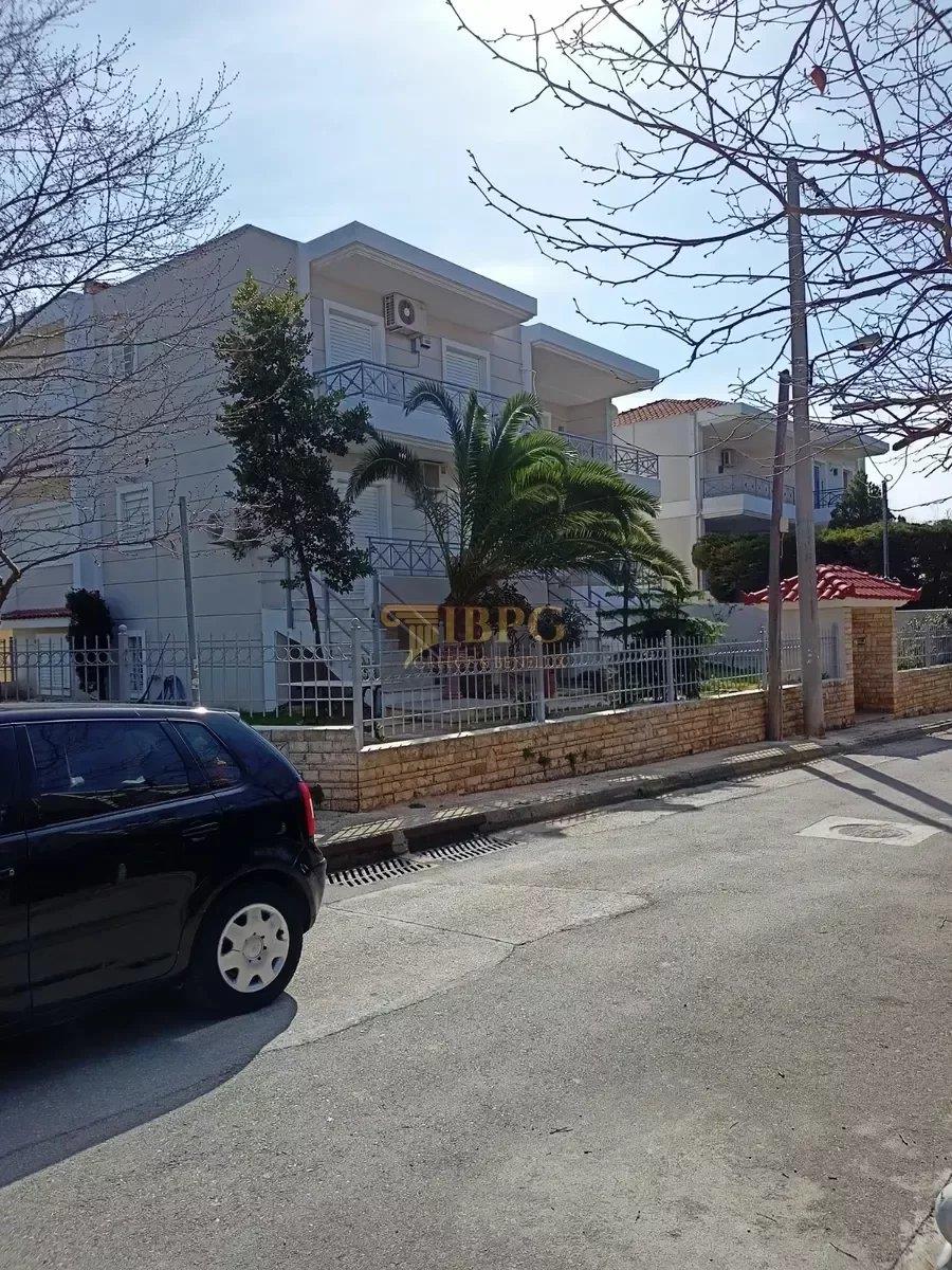 Maisonette, 300 sq.m. Nea Kifisia, Kifisia, Athens