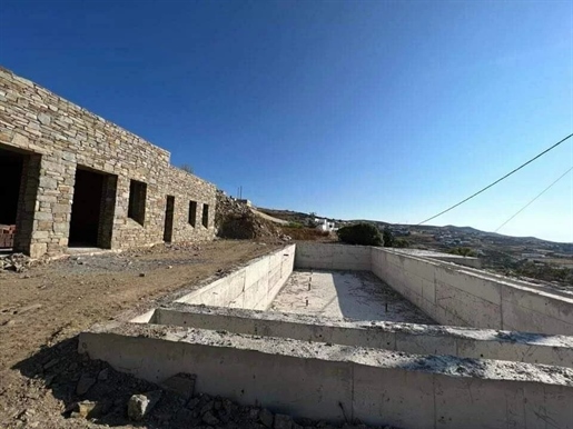 Villa spacieuse avec piscine et vue sur la mer à Kalami, Paros