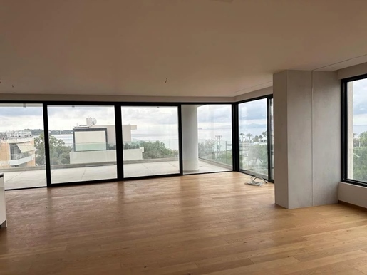 Amazing Penthouse maisonette (4th-5th floor) with sea view and private pool in Voula.