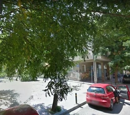 Terrain d’angle de 298 m² à vendre dans le centre d’Athènes / zone de Keramikos