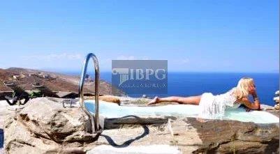 Villa for sale in Kea island: The magic shelter of civilization in Europe