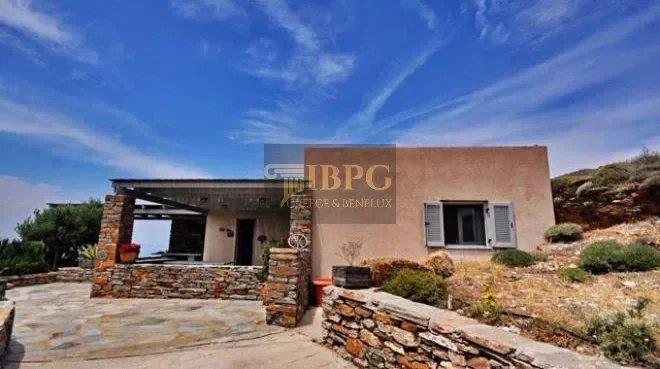 Villa for sale in Kea island: The magic shelter of civilization in Europe