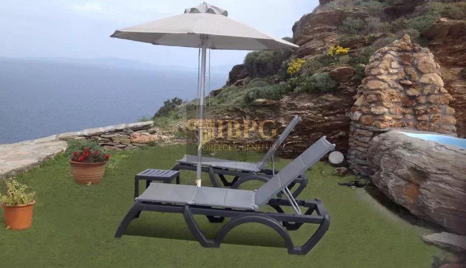 Villa for sale in Kea island: The magic shelter of civilization in Europe