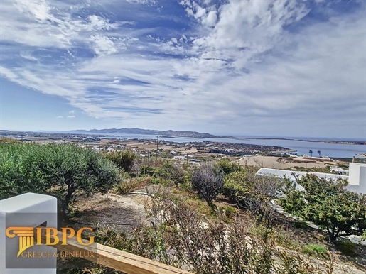 Impressionnante Villa à Paros avec un terrain de 42 000 m² et une vue mer panoramique !