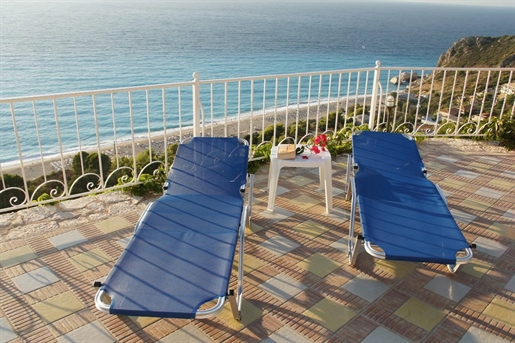 Ile de Lefkada: Deux superbes villas avec piscine offrant une vue panoramique sur la plage de Kathis