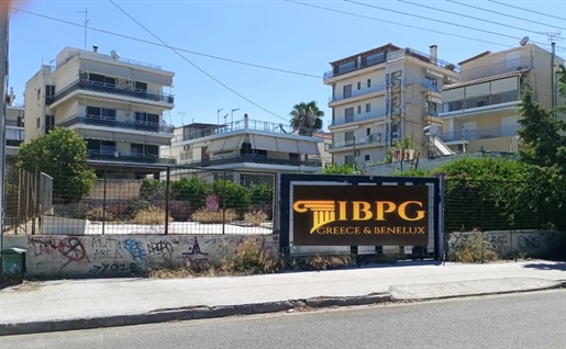 For sale a plot of 410 sq.m. In Glyfada. 5 minutes from the beach. 700 meters from Elliniko metro st