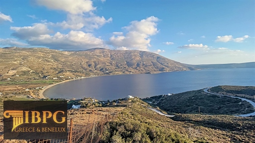 Terrain unique avec vue panoramique sur Ormos tis Kalamitsa