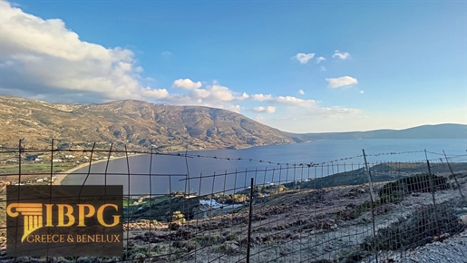 Terrain unique avec vue panoramique sur Ormos tis Kalamitsa