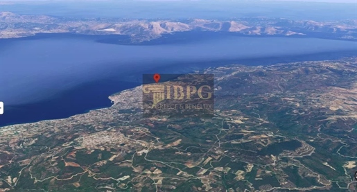 Complex of 14 apartments of 600sq.m. In Kalamos